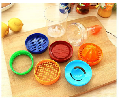 Kitchen Tool Set with 8 Measuring Cups and Bottle